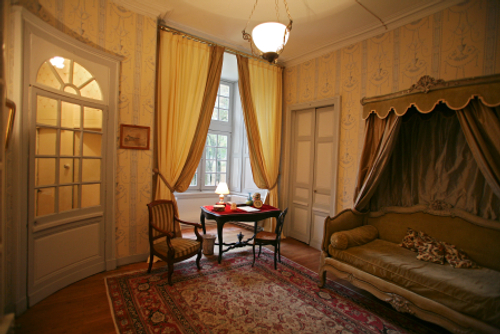 Anti-Chambre - Tower room of the château de Beaujeu
